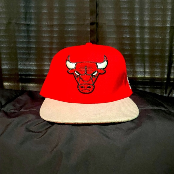 Chicago Bulls flat bill snap back hat - Picture 1 of 4